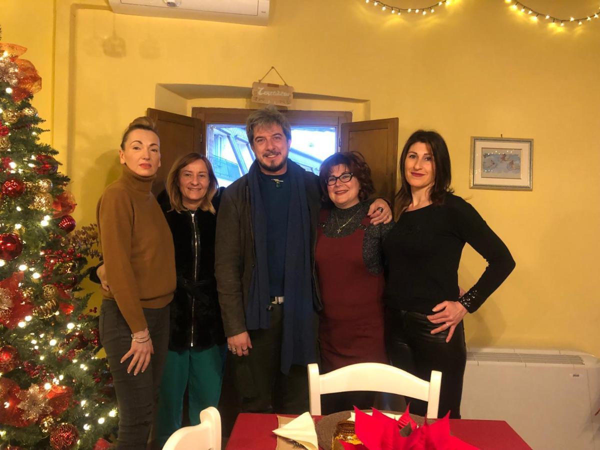 Albergo La Loggia Di San Martino Gualdo Tadino Eksteriør billede
